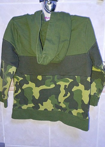 Erkek Çocuk Kamuflaj Kapüşonlu Sweatshirt - Görsel 3