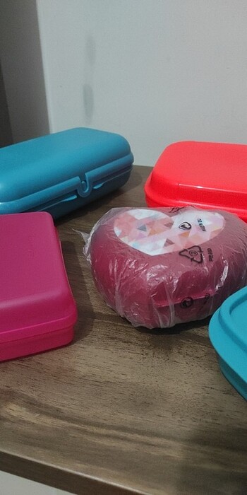 Tupperware Tupperware