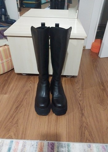 MARJİN DOLGU TABAN GOTİK ÇİZME - Görsel 6