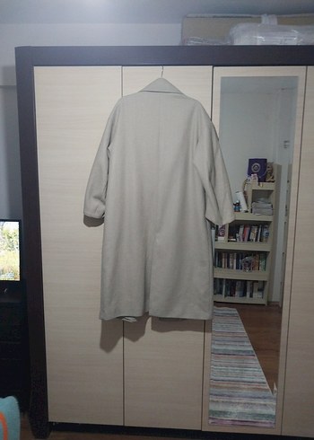ZARA OVERSİZE BEJ KABAN - Görsel 4