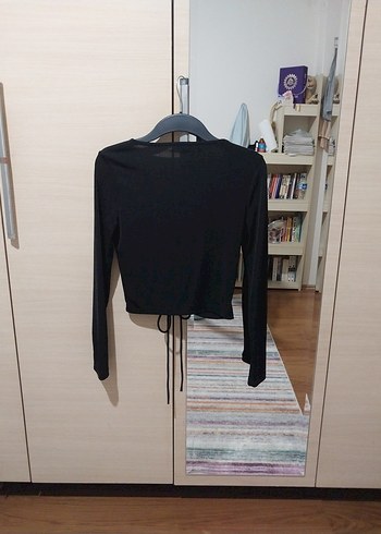 DERİN V BÜZGÜLÜ JARSE BLUZ - Görsel 4