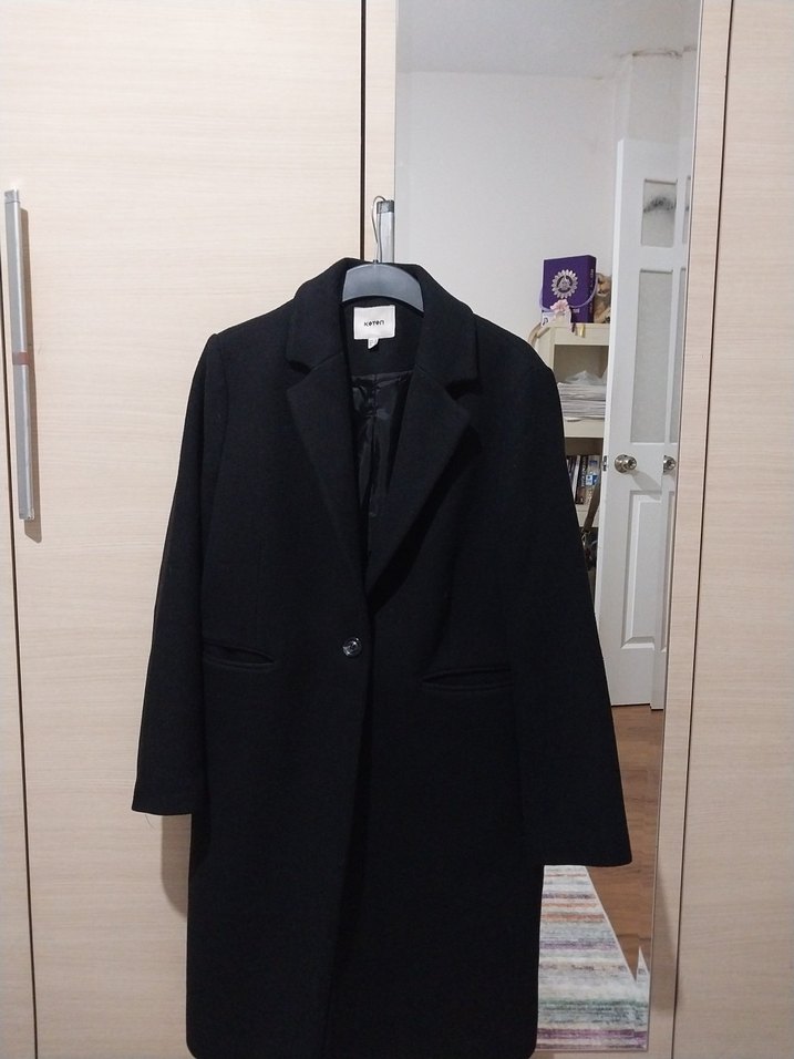 Tek Düğmeli Siyah Kaban - Görsel 2