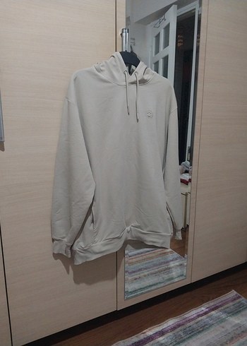 CEPLİ MEVSİMLİK SWEATSHİRT - Görsel 3