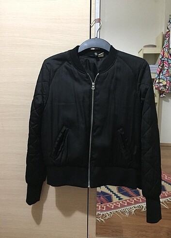 H&M BOMBER
