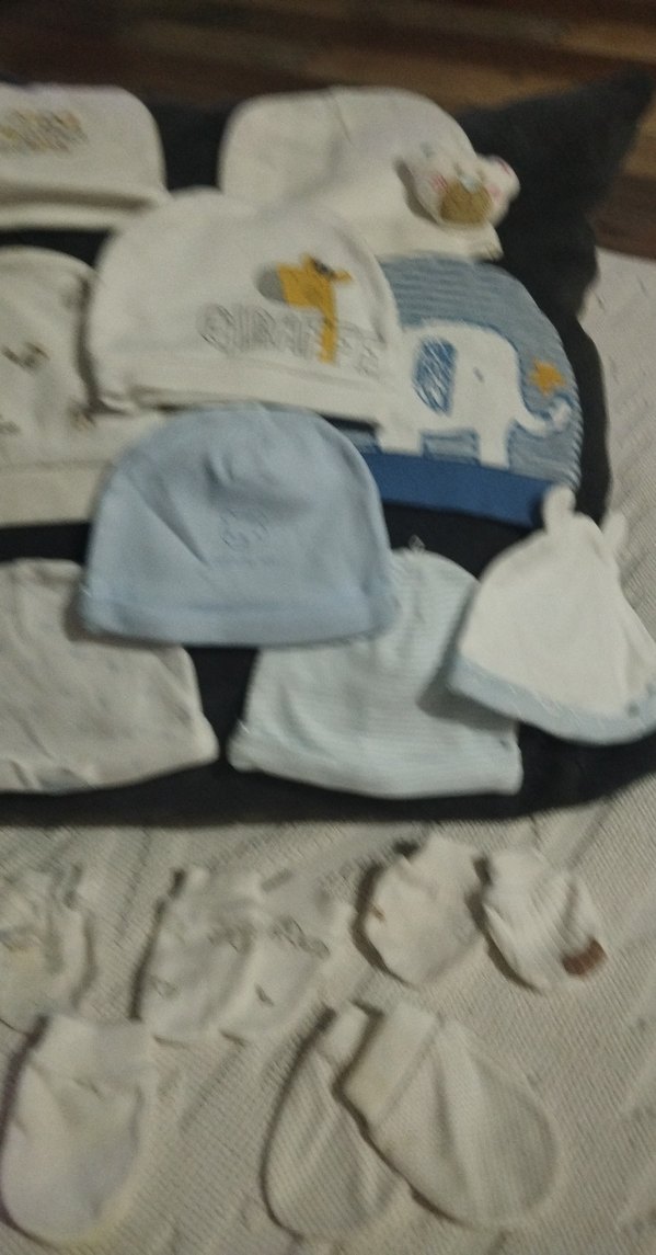 Bebek Erkek Beyaz Pamuklu Örme Şapka Seti eldiven ile birlikte - Görsel 5