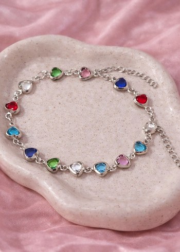 Renkli İşlemeli Kalp Desenli Bileklik - Görsel 2