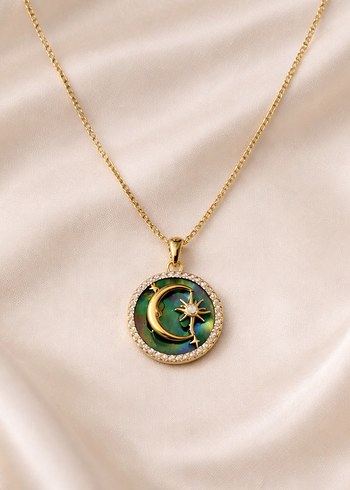 Uzun Altın Ay Yıldızlı Kadın Kolye - Görsel 3