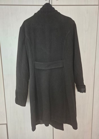 Düğmeli Siyah Kaşe Kaban - Görsel 5