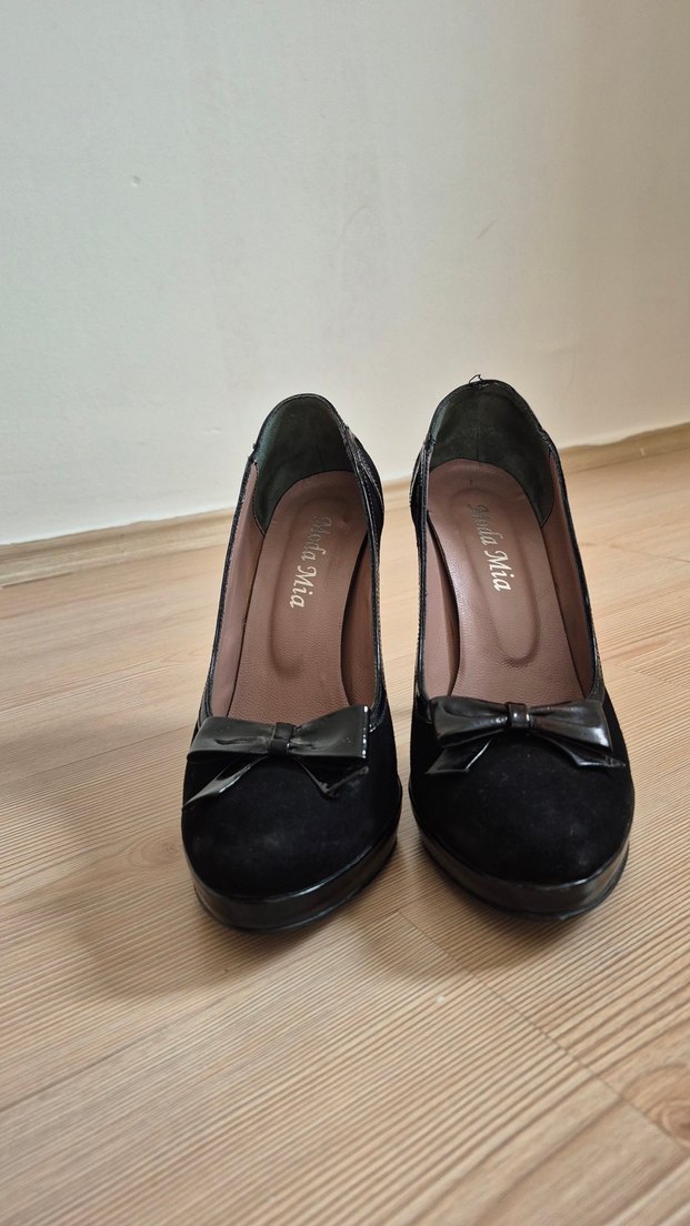 Siyah Fiyonklu Yüksek Topuklu platform ayakkabı - Görsel 2