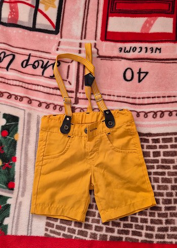 Sarı Erkek Çocuk Askılı Kemerli Şort - Görsel 3