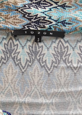tüzün Gri-Mavi Desenli Kolsuz Bluz - Görsel 3