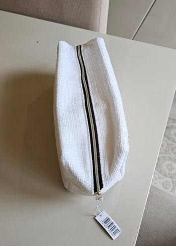 Beyaz Kérastase Kadın Makyaj Çantası - Görsel 2