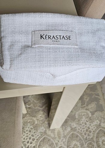 Beyaz Kérastase Kadın Makyaj Çantası - Görsel 7