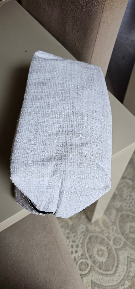 Beyaz Kérastase Kadın Makyaj Çantası - Görsel 5