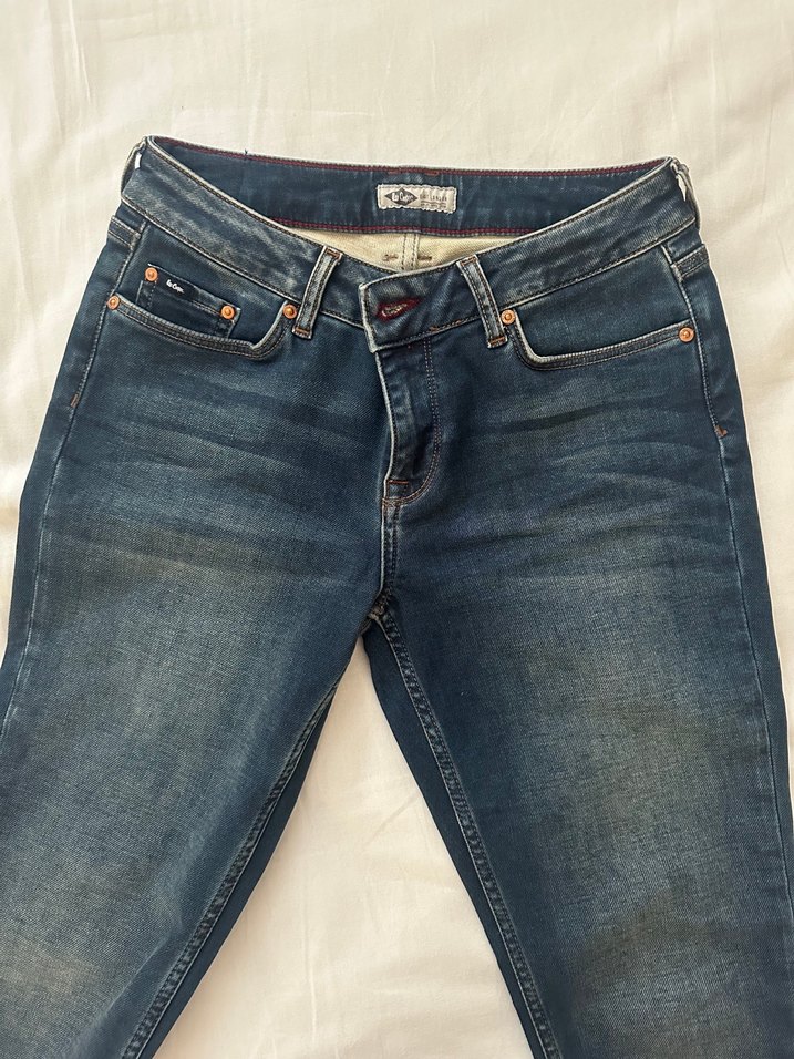 Koyu Mavi Normal Kesim Kadın Denim Jean - Görsel 3