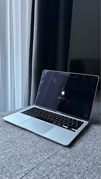 Apple MacBook Air