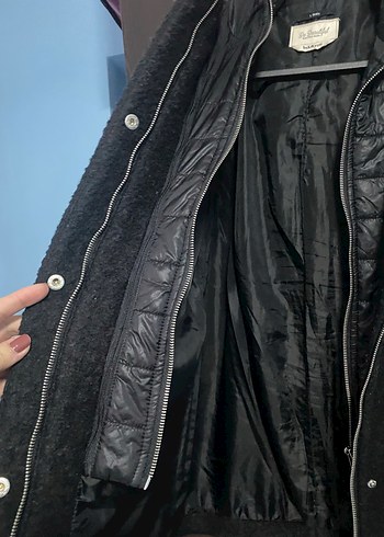 BersKapüşonlu Siyah Kaban - Görsel 5