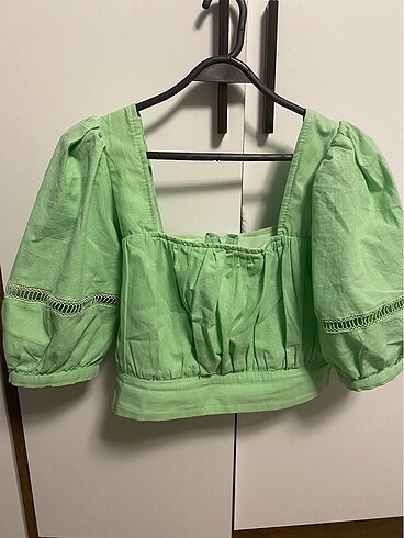 Trendyolmilla Crop Yeşil Bluz