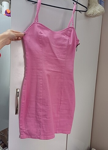 H&M pembe kısa askılı kot elbise