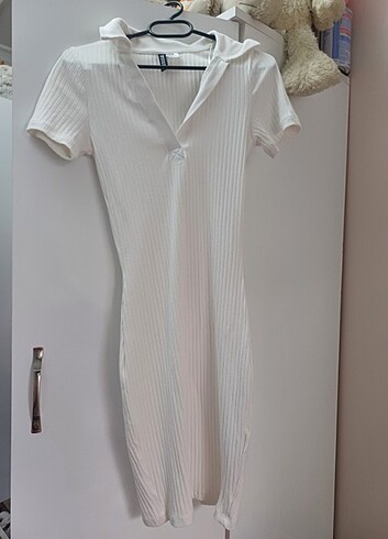 H&M beyaz polo yaka günlük elbise