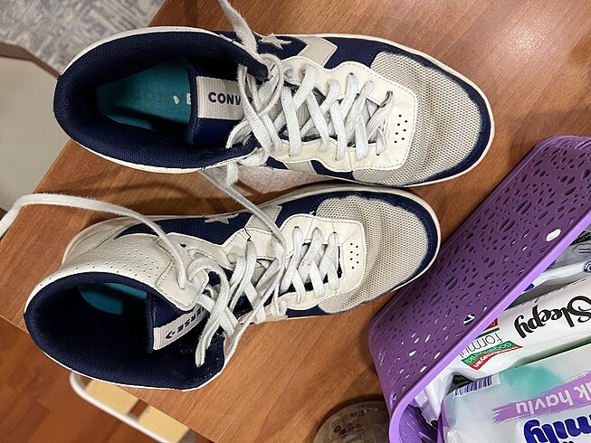 41 Beden mavi Renk converse