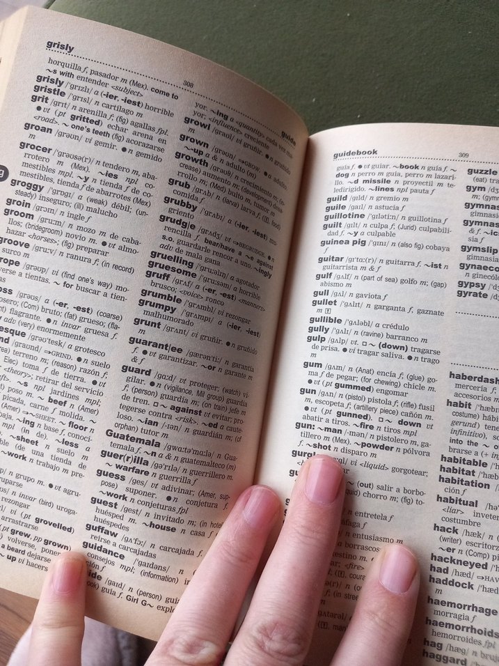 Oxford İspanyolca Sözlük - Cep Boy - Görsel 4