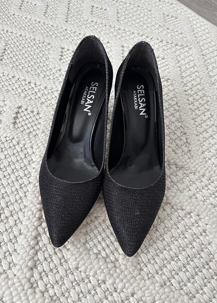 Topuklu ayakkabı - Görsel 2