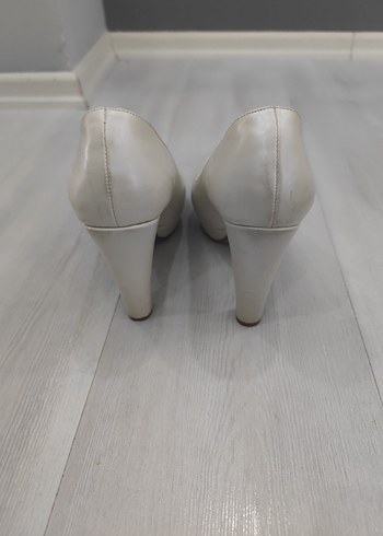 Kalın Topuklu Ayakkabı - Görsel 4