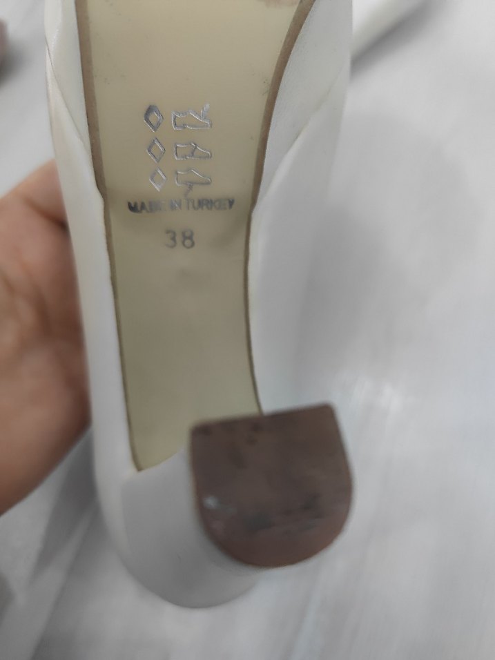 Kalın Topuklu Ayakkabı - Görsel 5