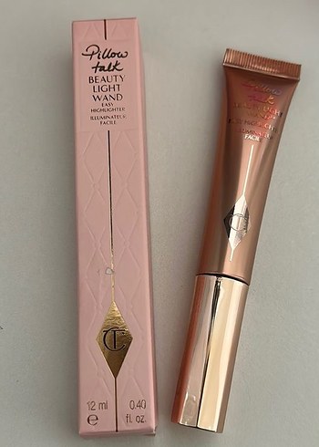 CHARLOTTE TILBURY HIGHLIGHTER