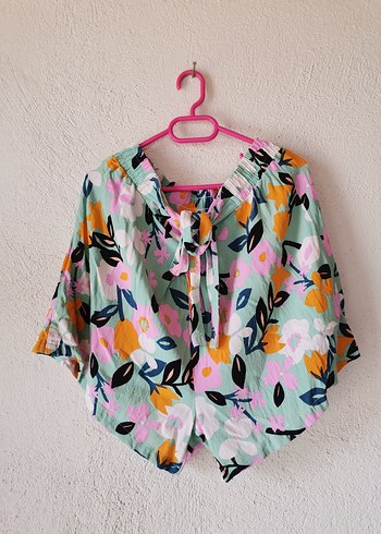 LC Waikiki Çiçek Desenli Bohem Mini şort