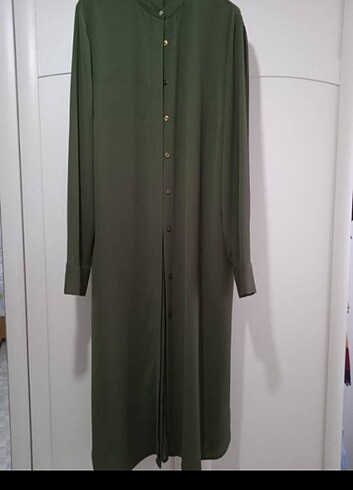 Defakto tunik