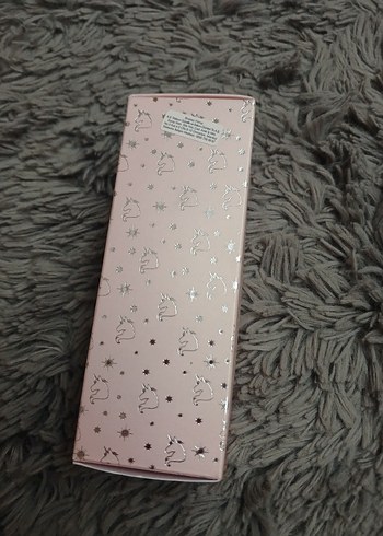 Beden Revolution Unicorn Heart Glow Serum Primer