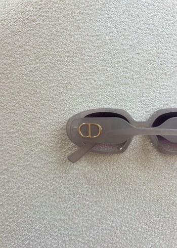 American Vintage Şeffaf Gri Minimalist Kadın Güneş Gözlüğü