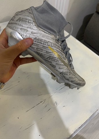 43 Beden Nike Mercurial Gri Erkek Futbol Ayakkabısı