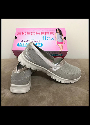 Skechers