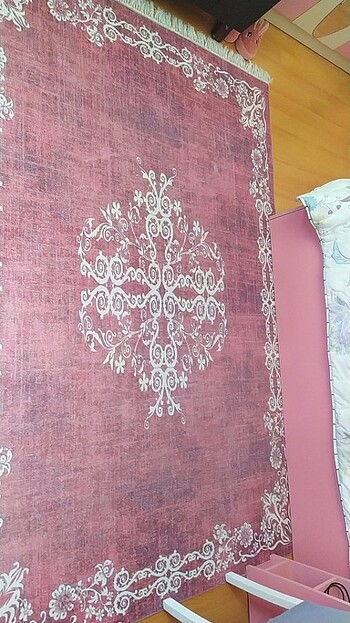 Diğer Ikisi de 4metre kare yazlık halı