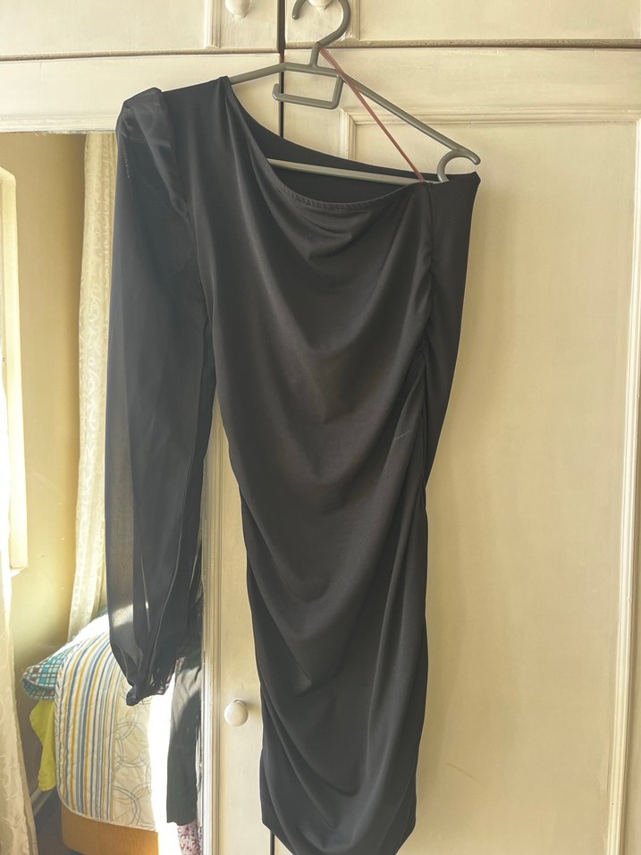 Sıfır Drapeli  tek omuz  Siyah Mini Elbise etiketli - Görsel 3