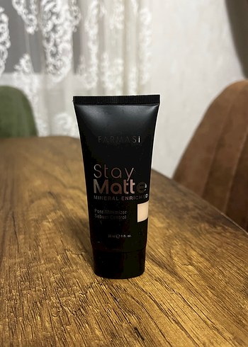 Farmasi Stay Matte Fondöten 30 ml sıfır - Görsel 3
