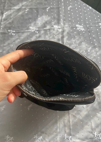 Hugo Boss Siyah Omuz Çantası - Görsel 3