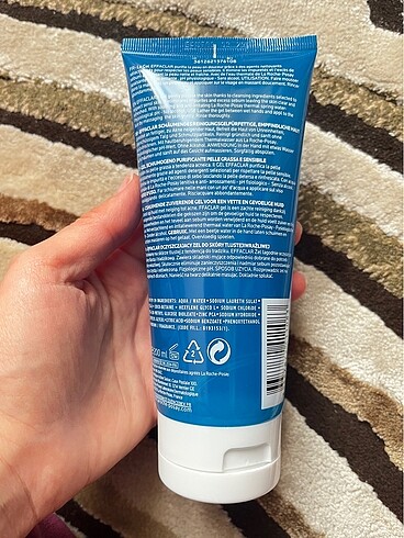 La Roche Posay La roche posay yüz yıkama jeli sıfır orjinal ağzı kapalı ürün