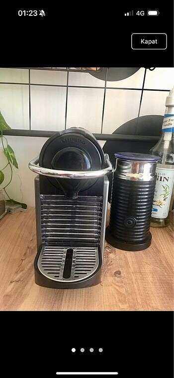 Nespresso kahve makinası ve süt köpürtücü