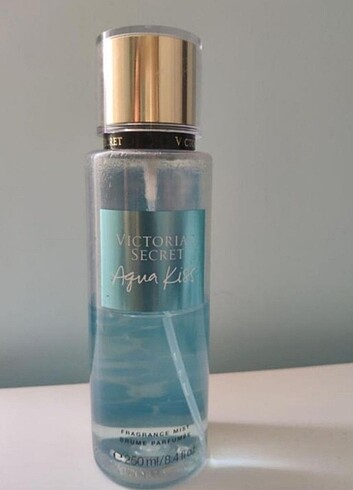 Victoria's Secret Aqua Kiss