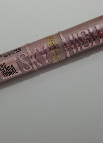 Maybelline Sky High Maskara 