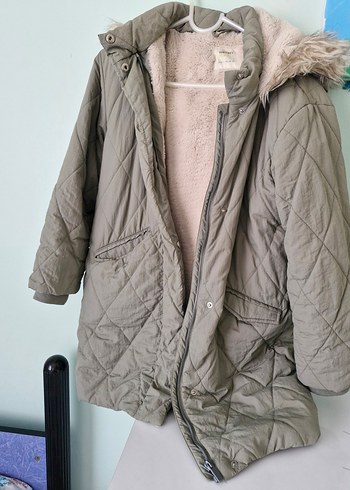 Kız Çocuk Kapüşonlu Suni Kürk Detaylı Kaban - Görsel 2