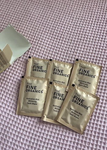Diğer The Fine Organics Avustralya Nane Diş Beyazlatıcı Mendil