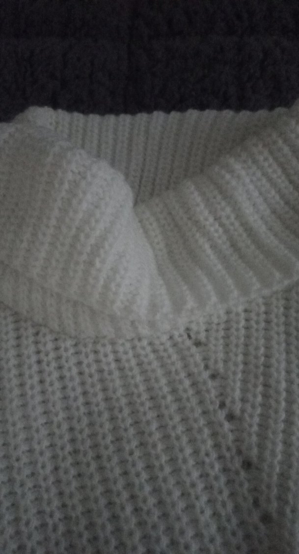 Beyaz Boğazlı Örgü Kadın Kazak - Görsel 3