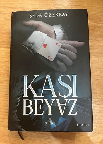 Kaşı Beyaz - Seda Özerbay