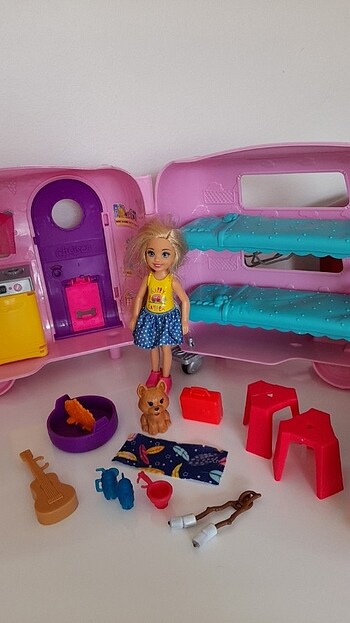 Barbie Chelsea karavan