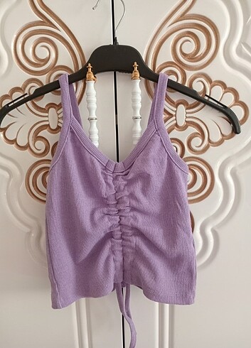 Lila crop